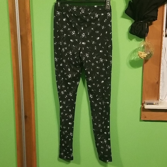 Blackheart bug leggings - Picture 4 of 4